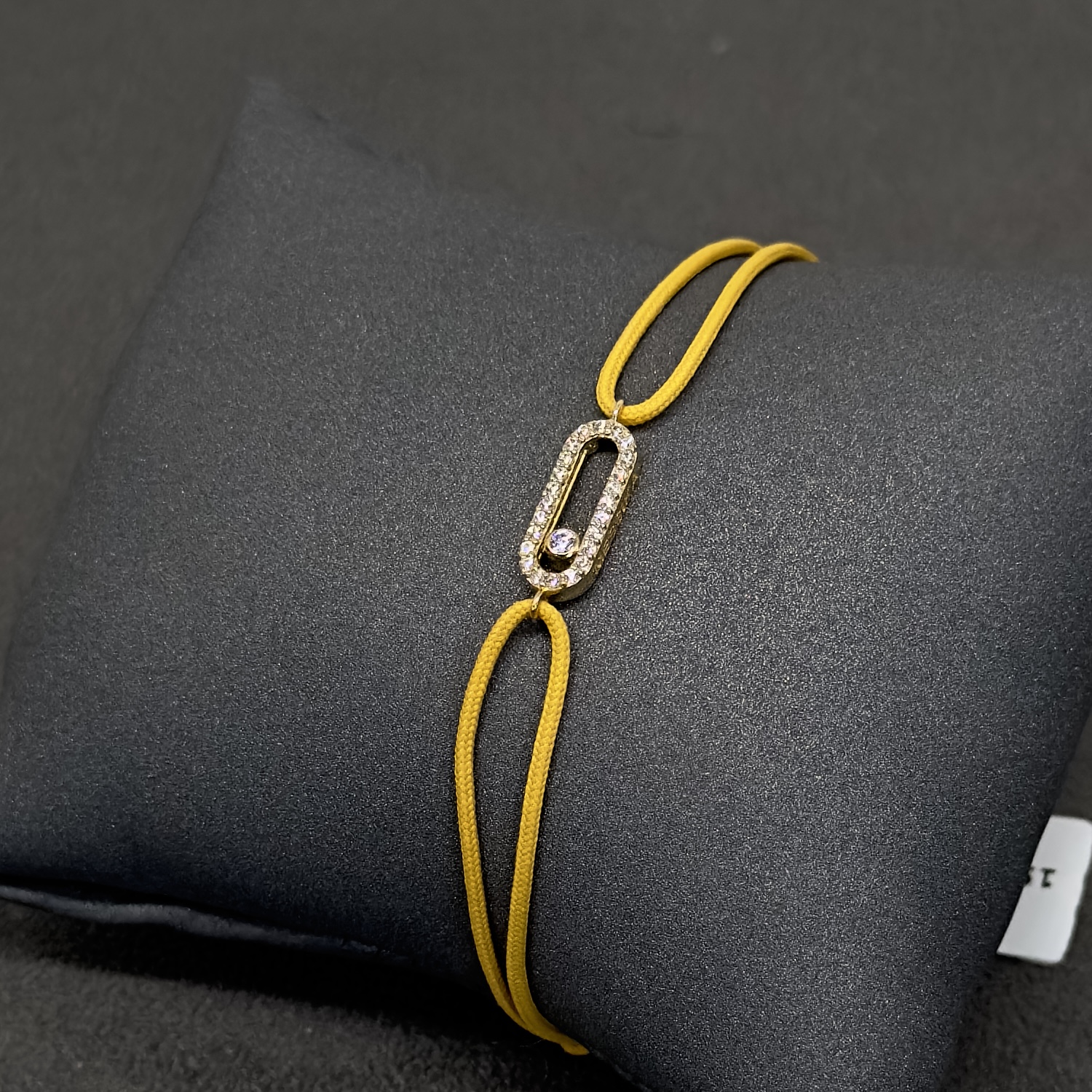 سوارة قيطان ذهب