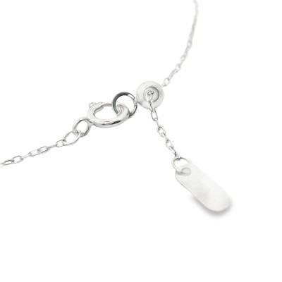 أسوارة ذهب بتصميم ناعم وزخرفة حجرية