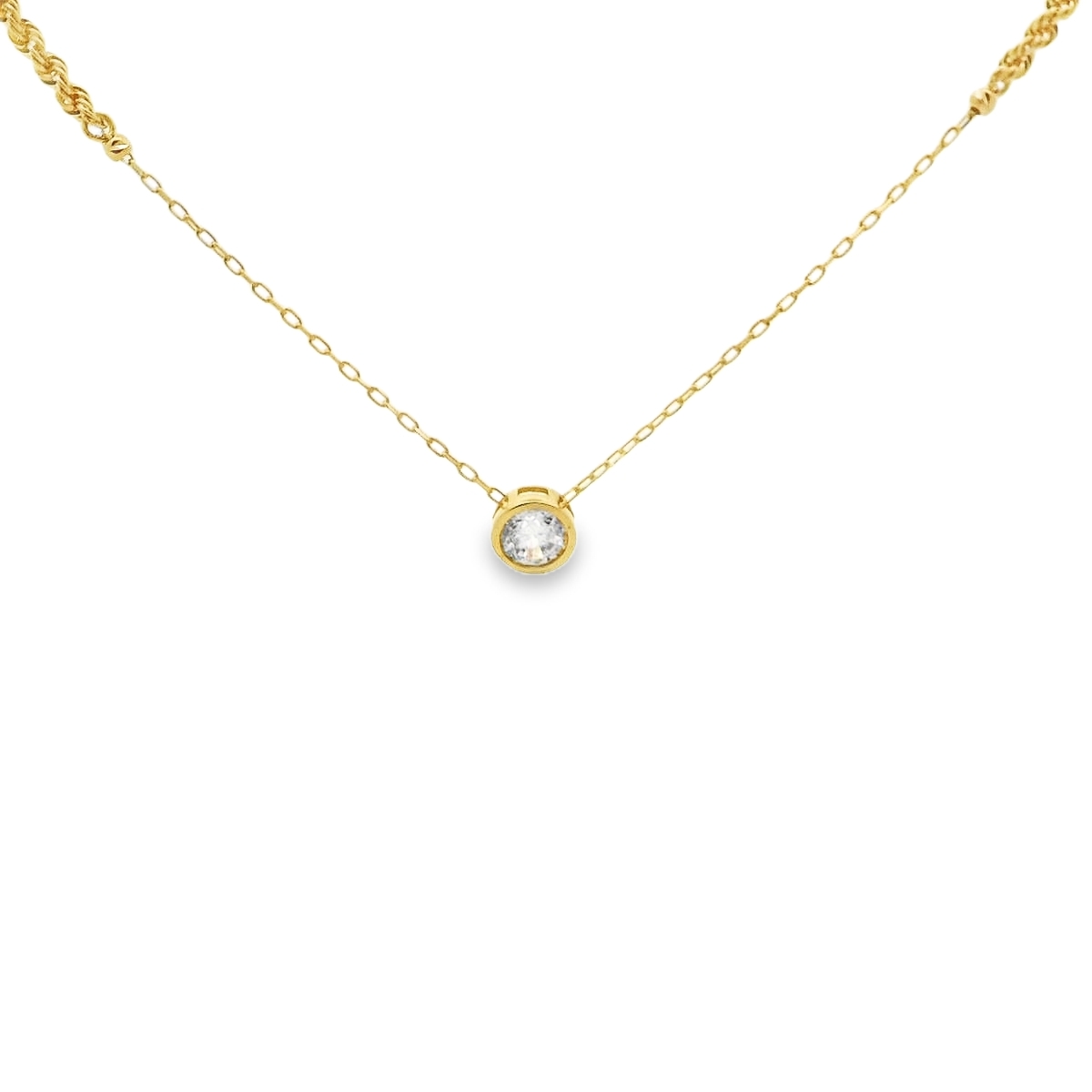 عقد ذهب بحجر لامع