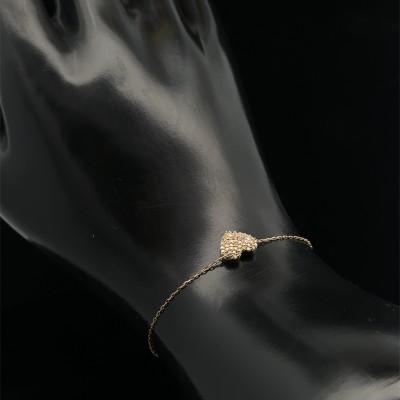 اسوارة ذهب ناعمة بقلب مرصعة