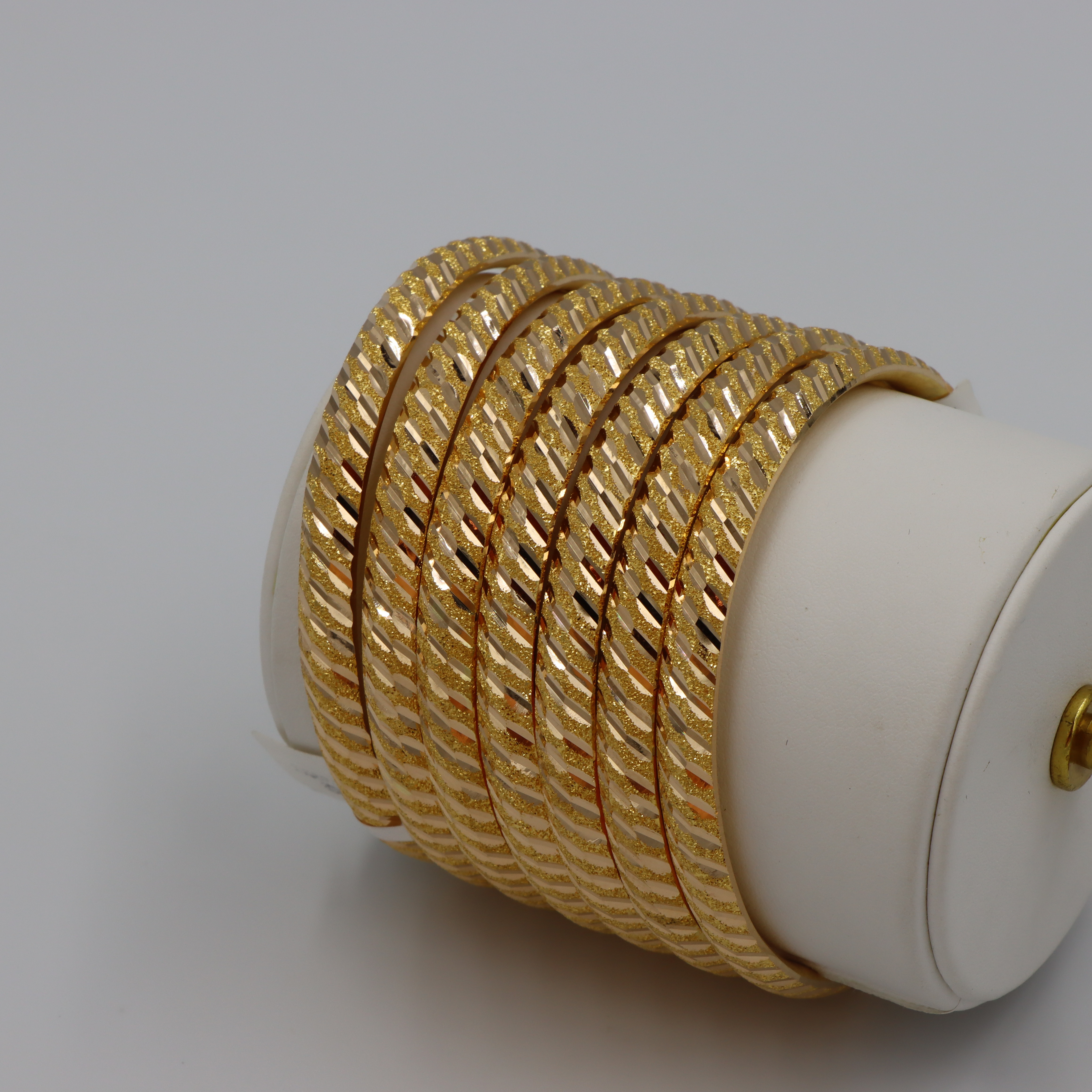 بناجر ذهب عيار21 مقاس 17