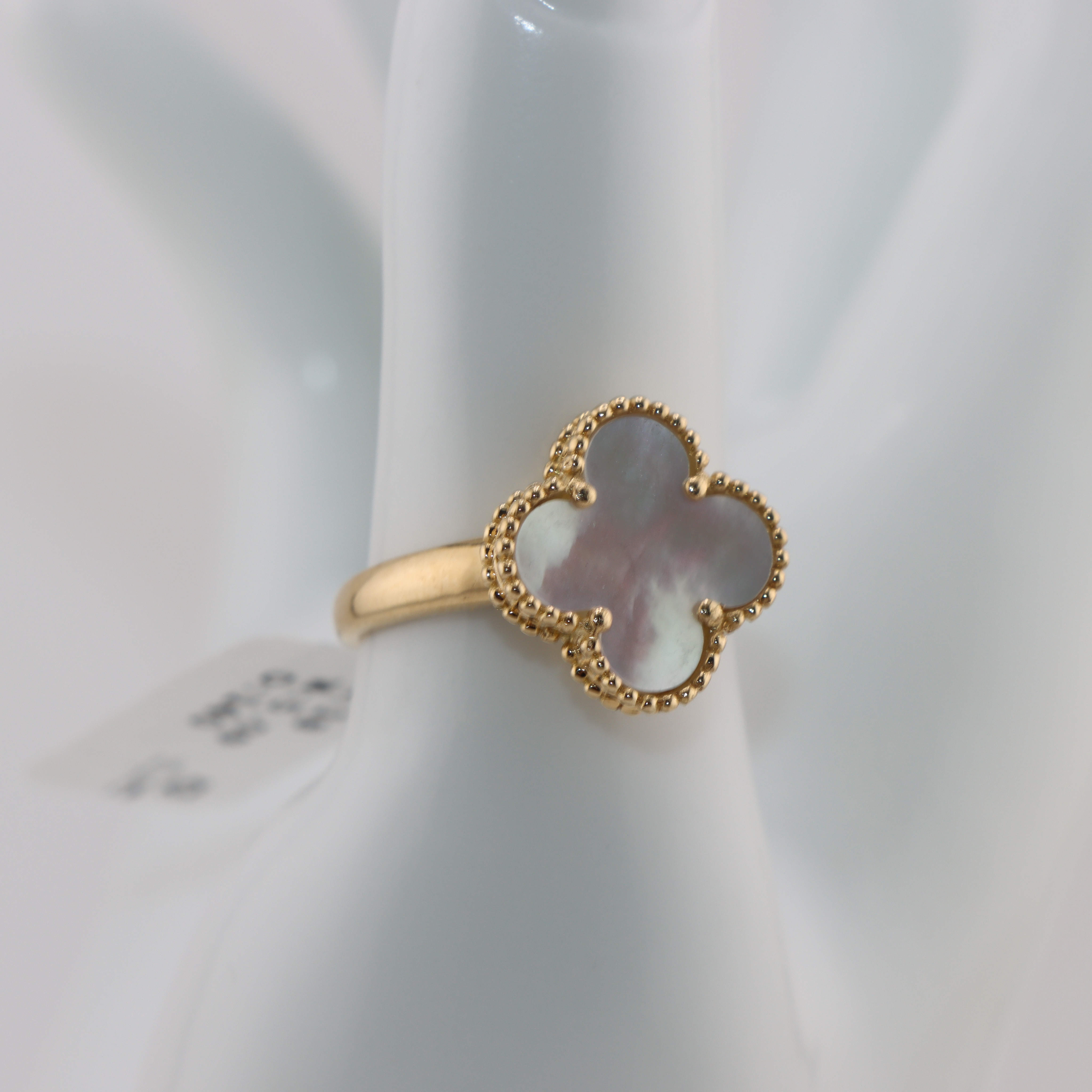 خاتم ذهب عيار 18