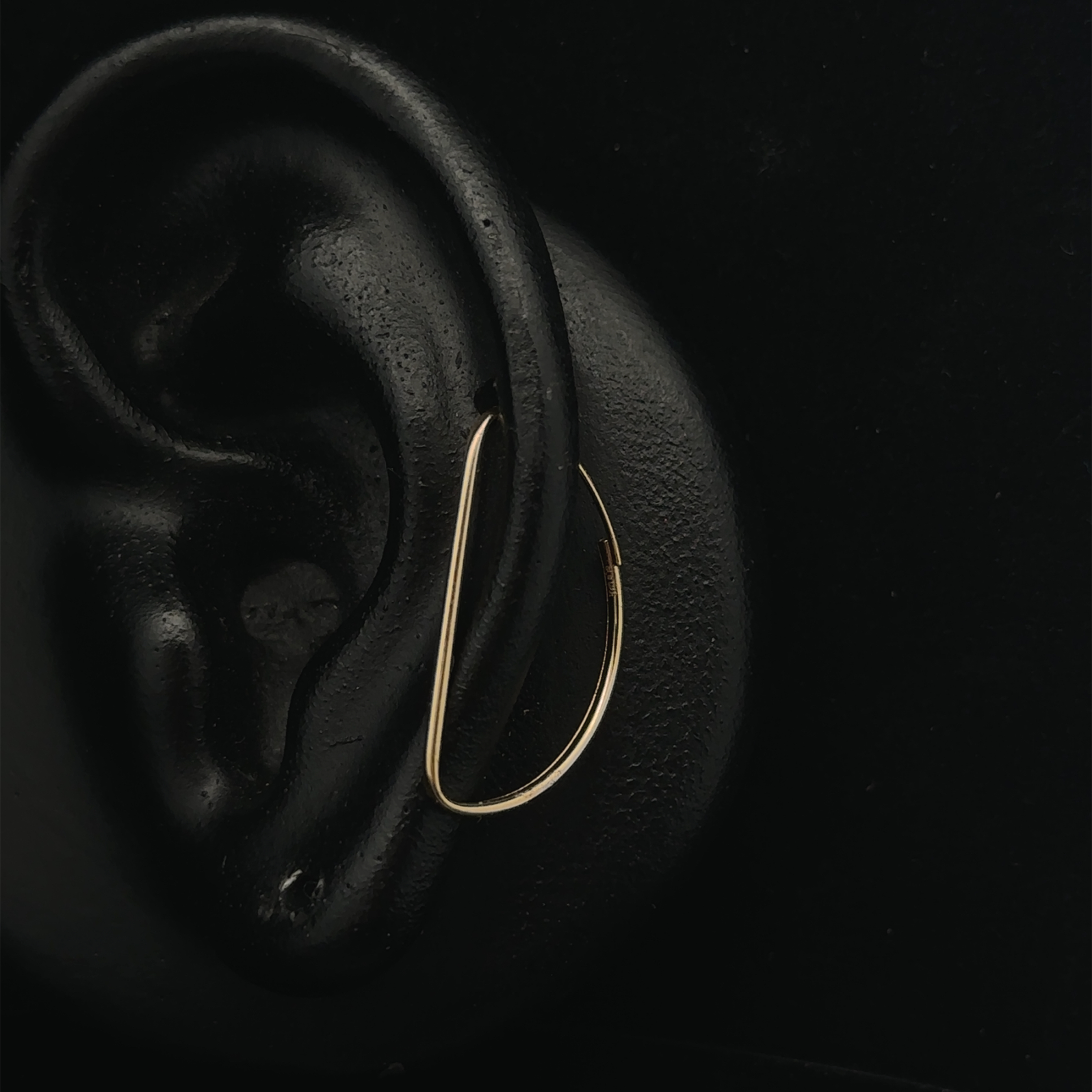 حلق ذهب ناعم