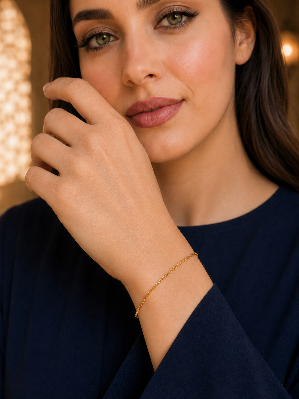 18-karat gold bracelet, weight 0.44 g