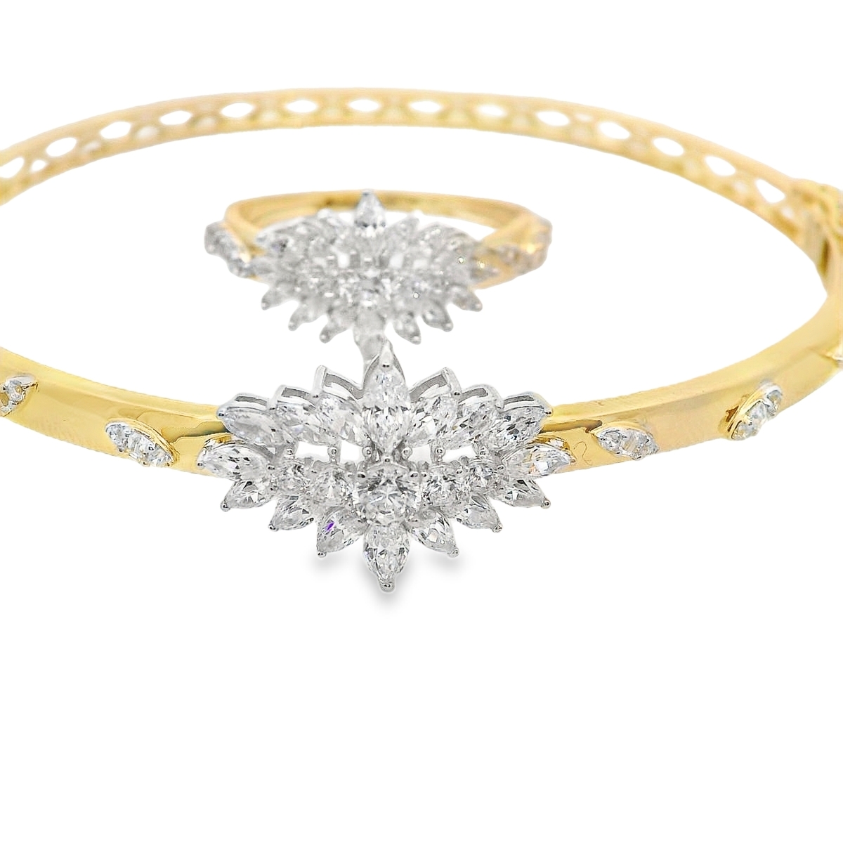 خاتم ذهب و سوارة ذهب