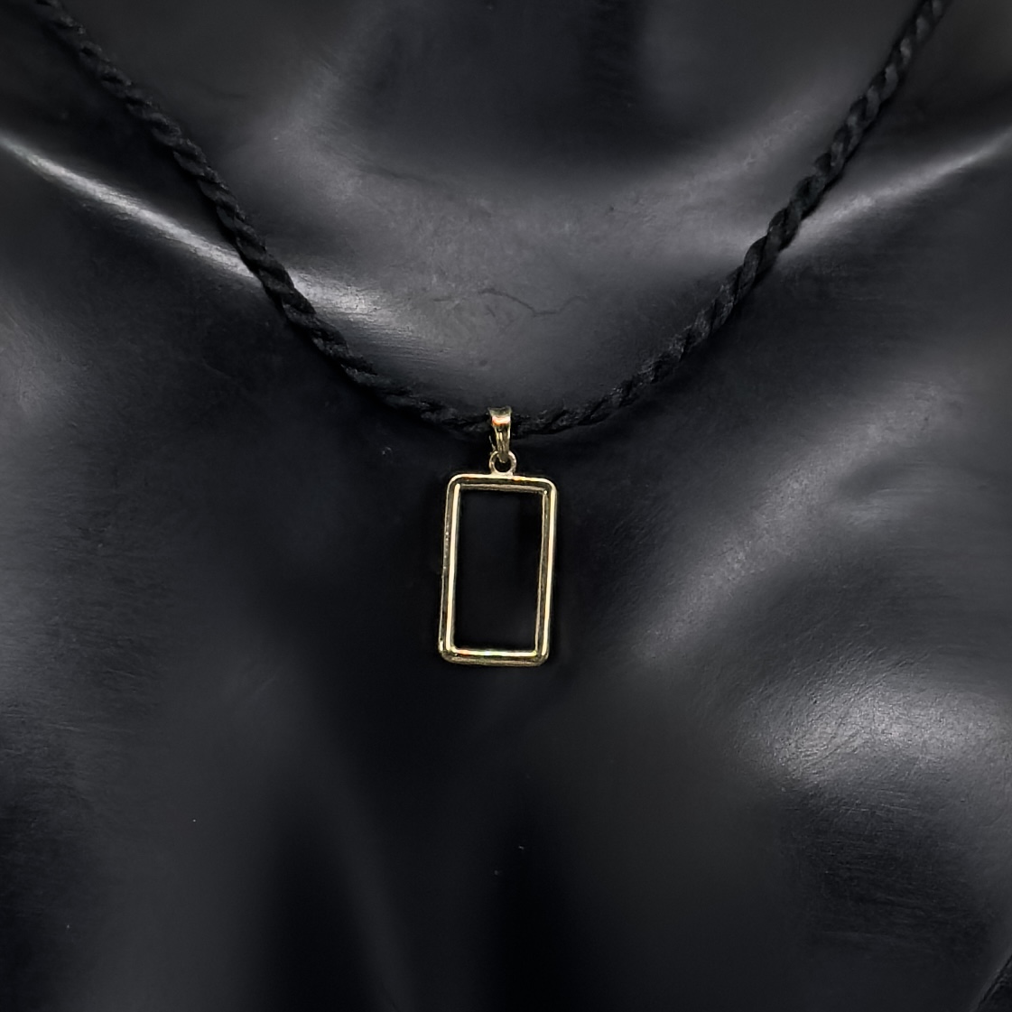 برواز لسبيكة