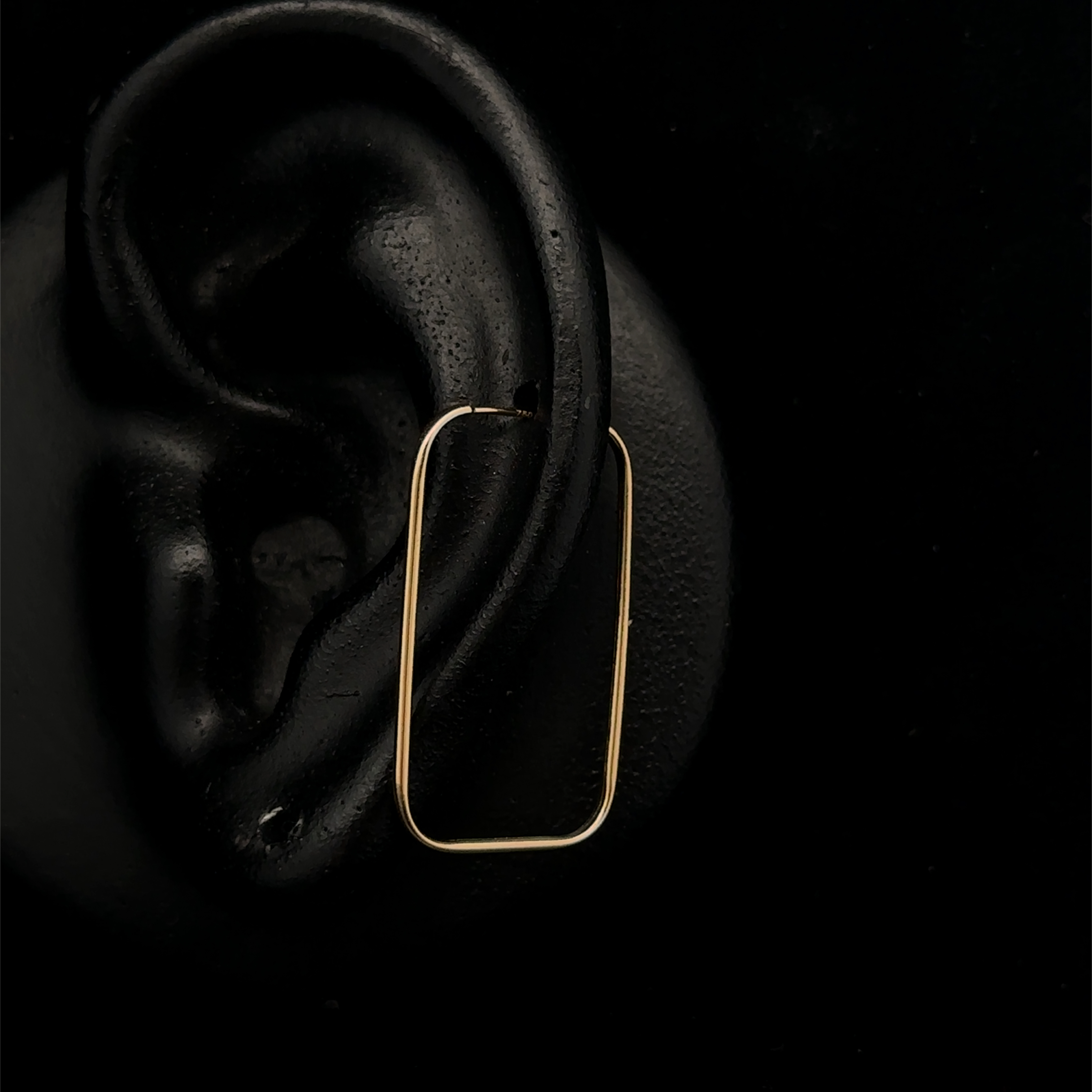 حلق ذهب ناعم